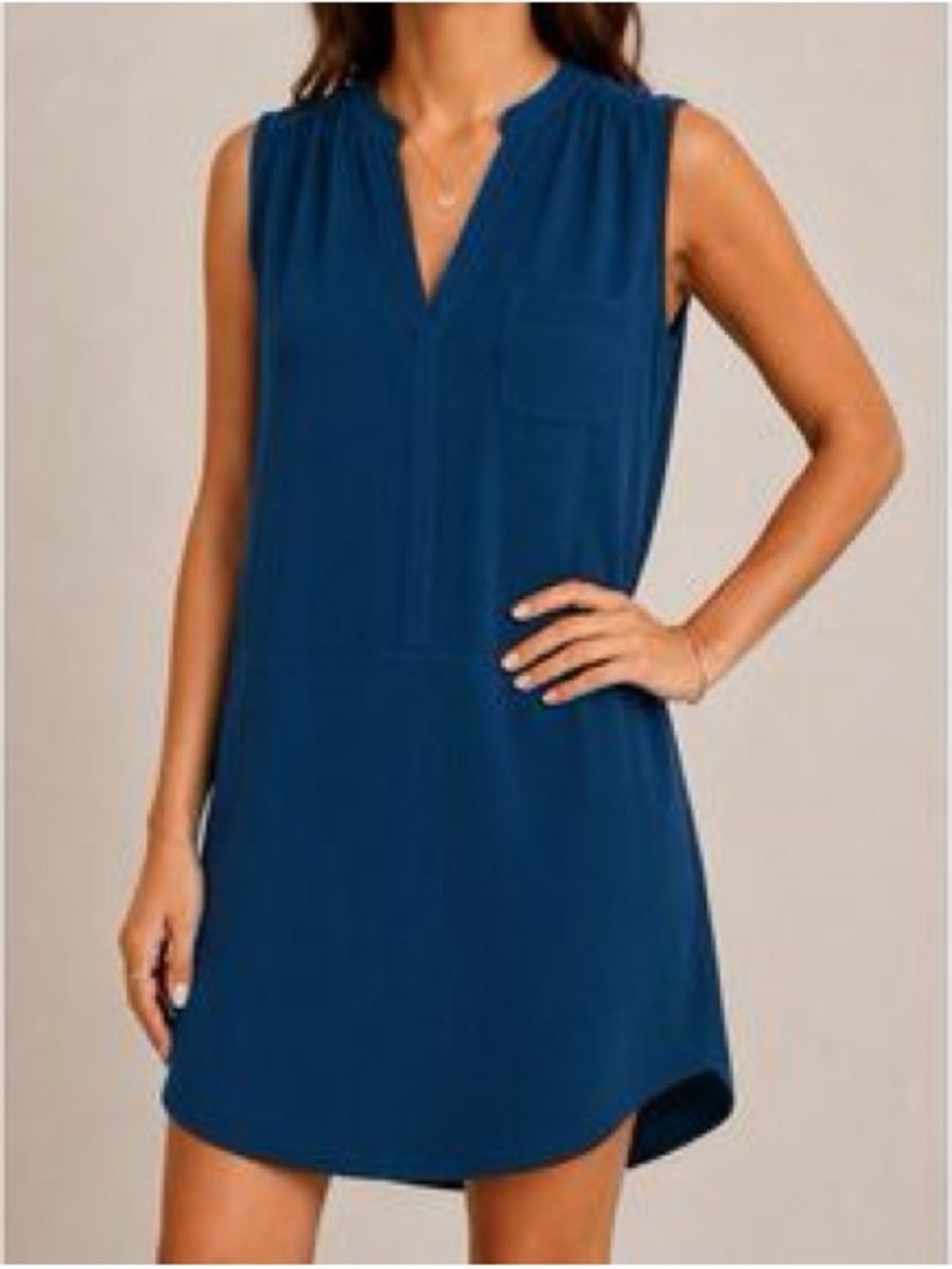 Lush Sleeveless Navy V-Neck Shift Dress Size Large